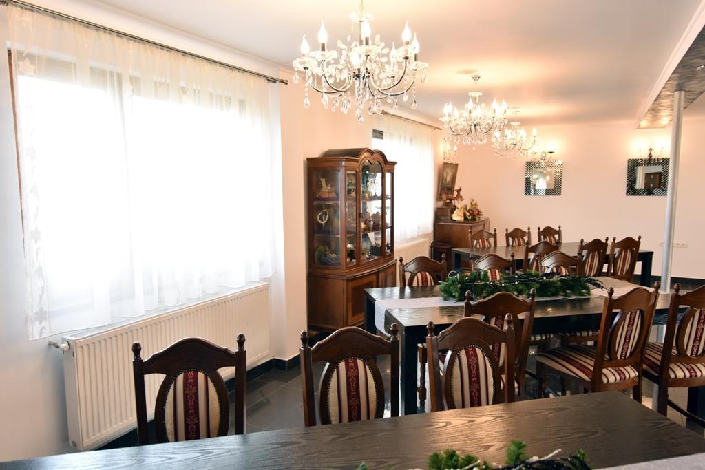 Pensiunea Casa Elena Agnita Esterno foto